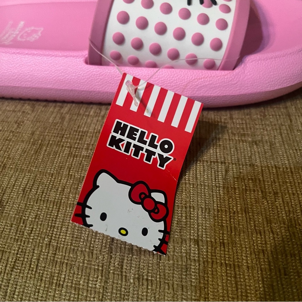 Hello Kitty Sandals NWT - Picture 6 of 11